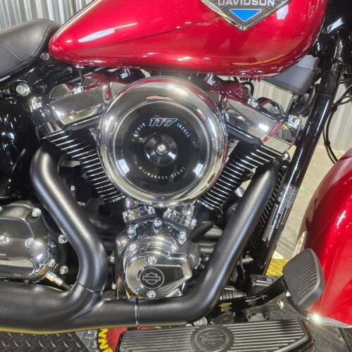 2026 Harley-Davidson® Heritage Classic Brilliant Red Black Laced Wheels thumb 3