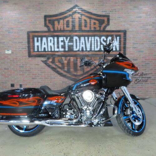 2026 Harley-Davidson® Road Glide™ FLTRX thumb 3