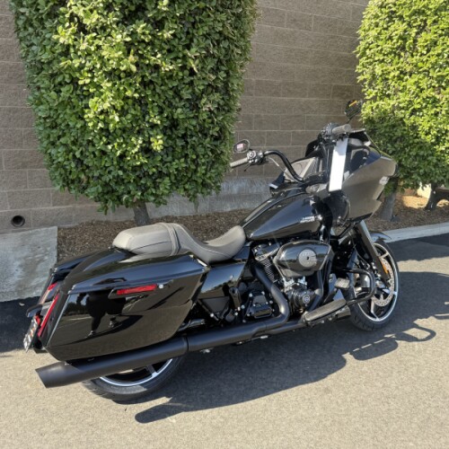 FLTRX 2026 Road Glide® thumb 3