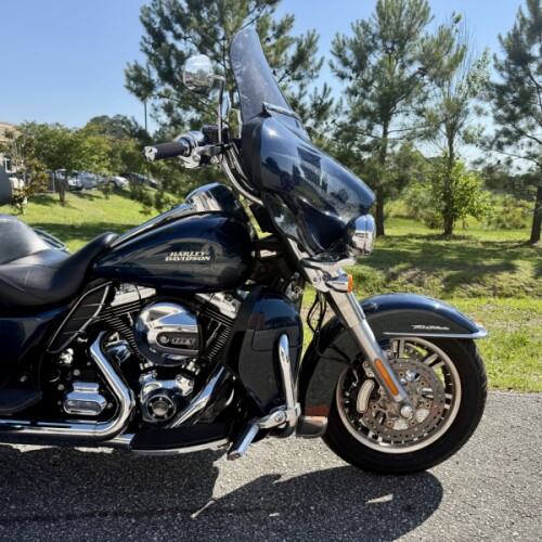 2016 Harley-Davidson® Tri Glide® Ultra flhtcutg thumb 1