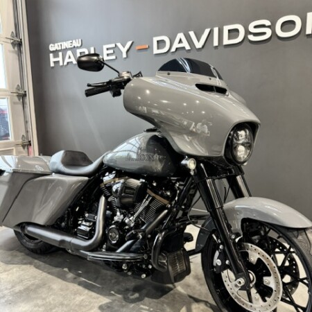 2022 Harley-Davidson® Street Glide® ST Gunship Grey - Black Finish thumb 3
