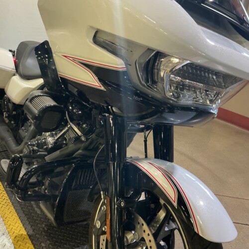 FLTRX 2024 Road Glide® thumb 1