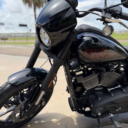 2026 Harley-Davidson® Low Rider® S Vivid Black Black Trim thumb 0
