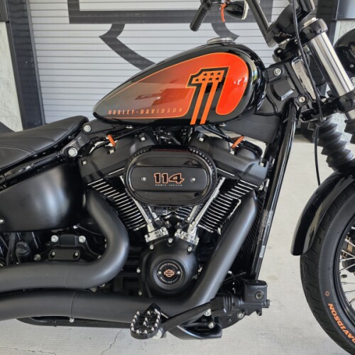 2021 Harley-Davidson® Street Bob® 114 Vivid Black thumb 0