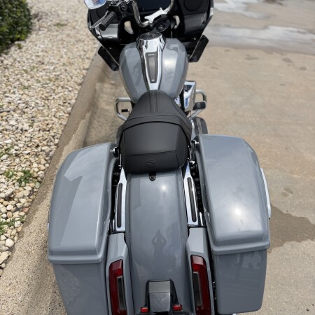 2026 Harley-Davidson® Road Glide® DRK BILIARD GRY thumb 0