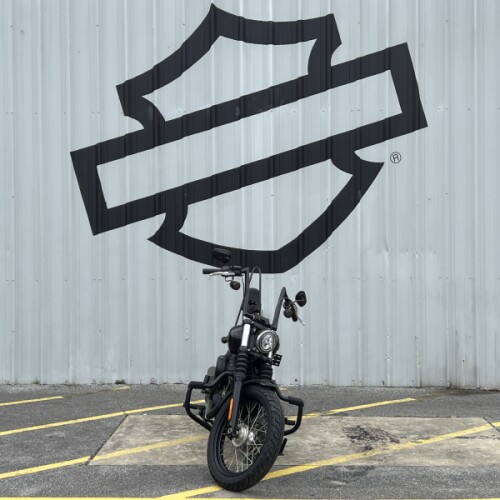 2020 Harley-Davidson® Street Bob® Vivid Black thumb 3