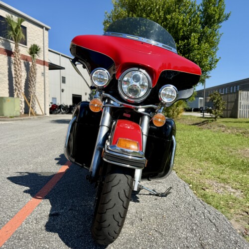  2010 Harley-Davidson® Electra Glide® Ultra Limited thumb 2