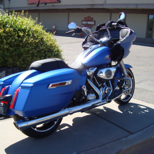 2026 Harley-Davidson® Road Glide® Aurora Blue Denim Chrome Trim thumb 0