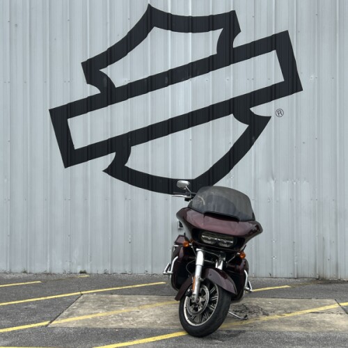 2018 Harley-Davidson® Road Glide® Ultra Twisted Cherry thumb 3