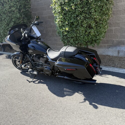 FLTRX 2026 Road Glide® thumb 2