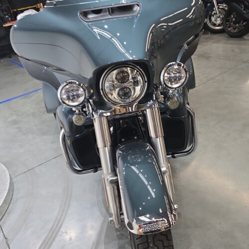 FLHTCUTG 2020 Tri Glide® Ultra thumb 3