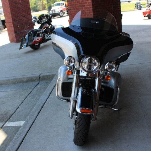 2019 Harley-Davidson® Ultra Limited Midnight Blue/Barracuda Silver thumb 0