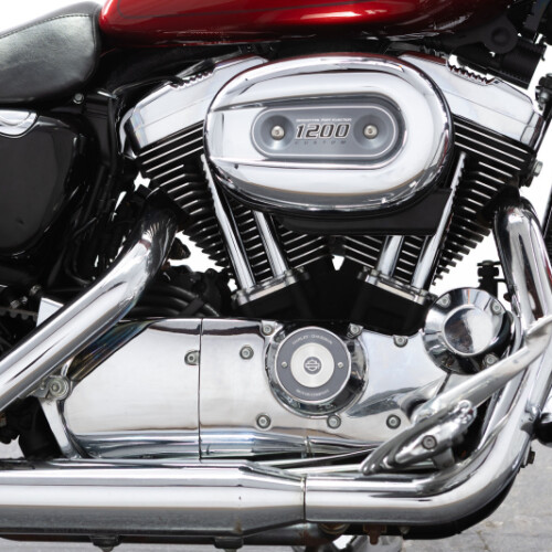 2008 Harley-Davidson® Sportster® 1200 Custom thumb 3