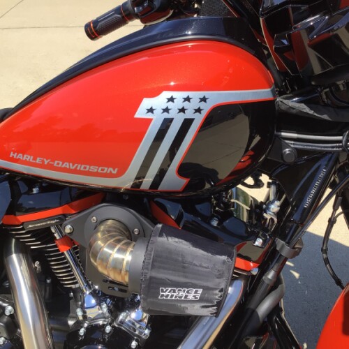 FLHXSE 2024 CVO™ Street Glide® thumb 3