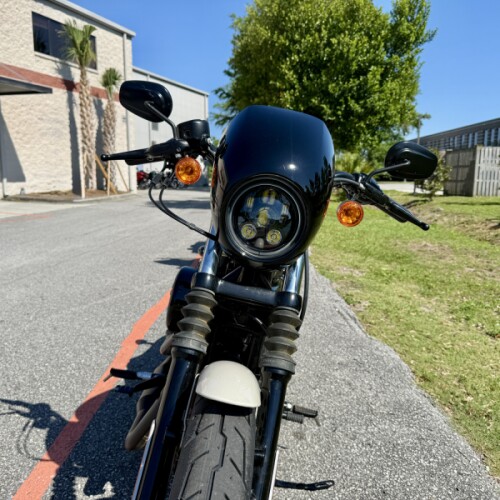 2022 Harley-Davidson® Iron 883™ XL 883N thumb 3