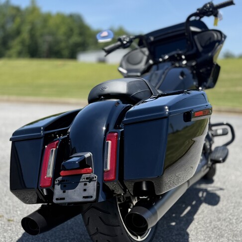 FLTRX 2026 Road Glide® thumb 2