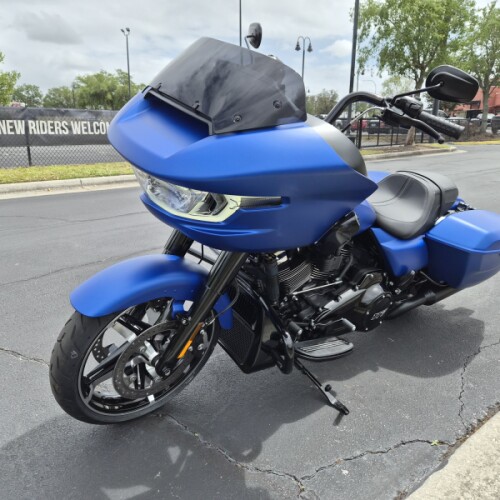 FLTRX 2026 Road Glide® thumb 1