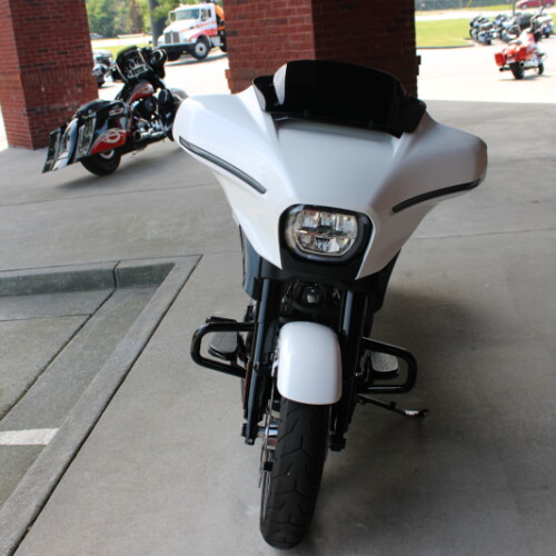 2024 Harley-Davidson® Street Glide® White Onyx Pearl - Black Finish thumb 0
