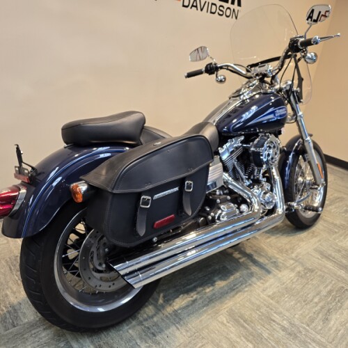 2008 Harley-Davidson® Low Rider® Dark Blue Pearl FXDL thumb 3