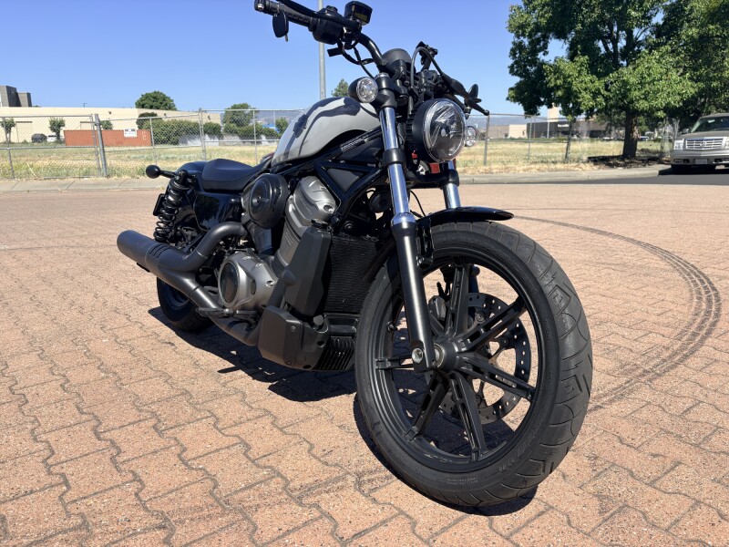RH975 2024 Nightster™