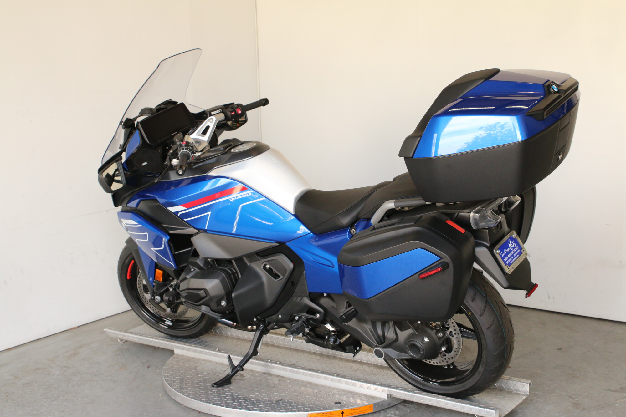 2026 BMW R 1300 RT, photo 6