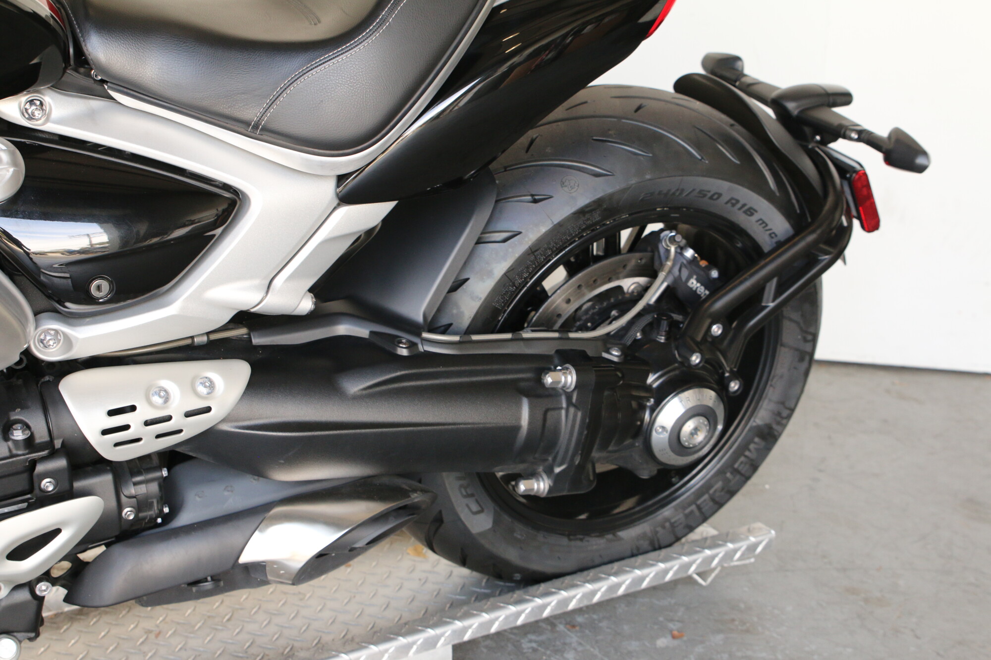 2024 Triumph Rocket 3 R, photo 22