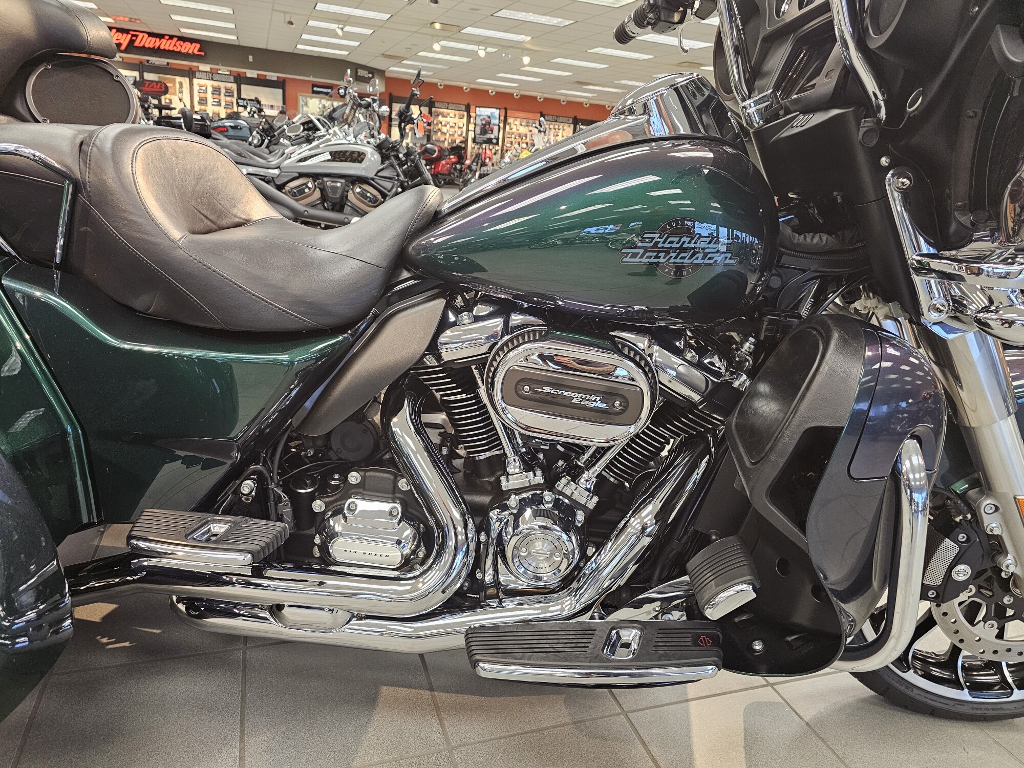 FLHTCUTG 2021 Tri Glide® Ultra, photo 11