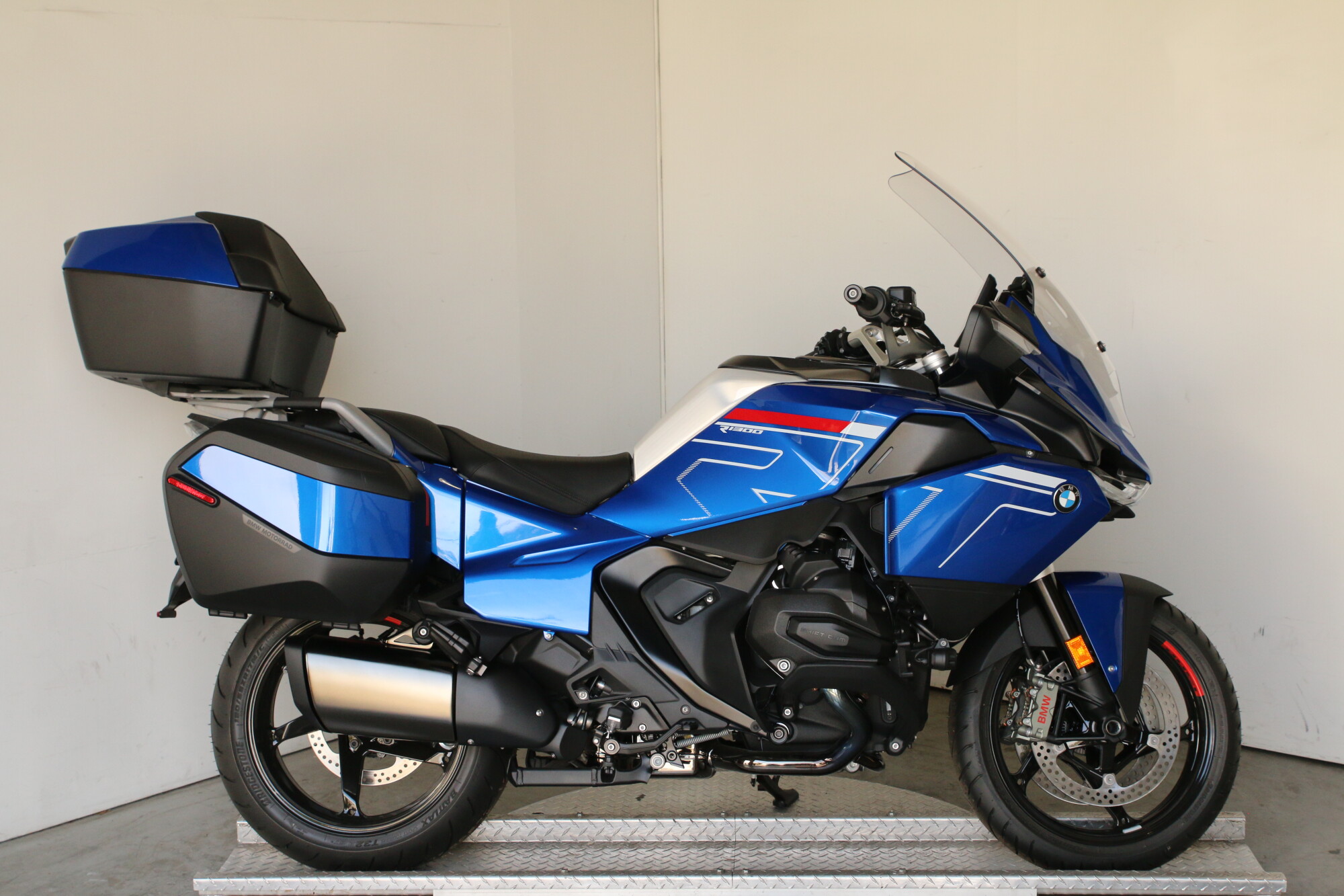 2026 BMW R 1300 RT