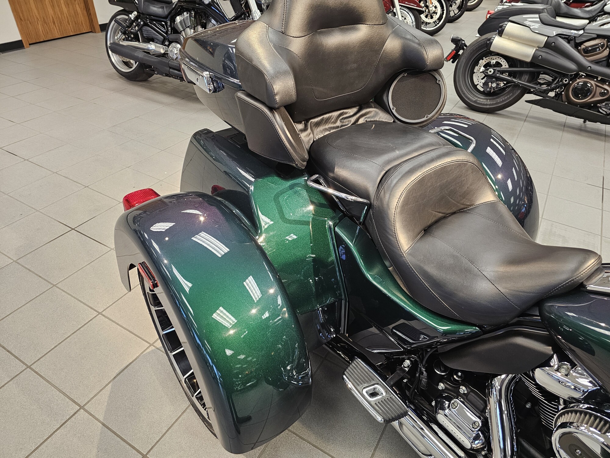 FLHTCUTG 2021 Tri Glide® Ultra, photo 13