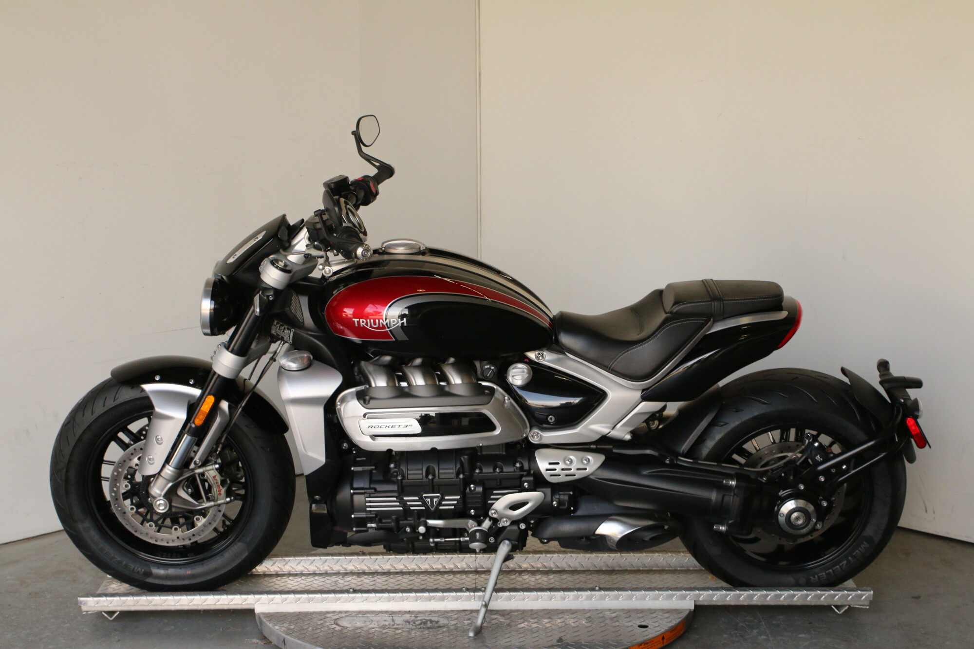 2024 Triumph Rocket 3 R, photo 7
