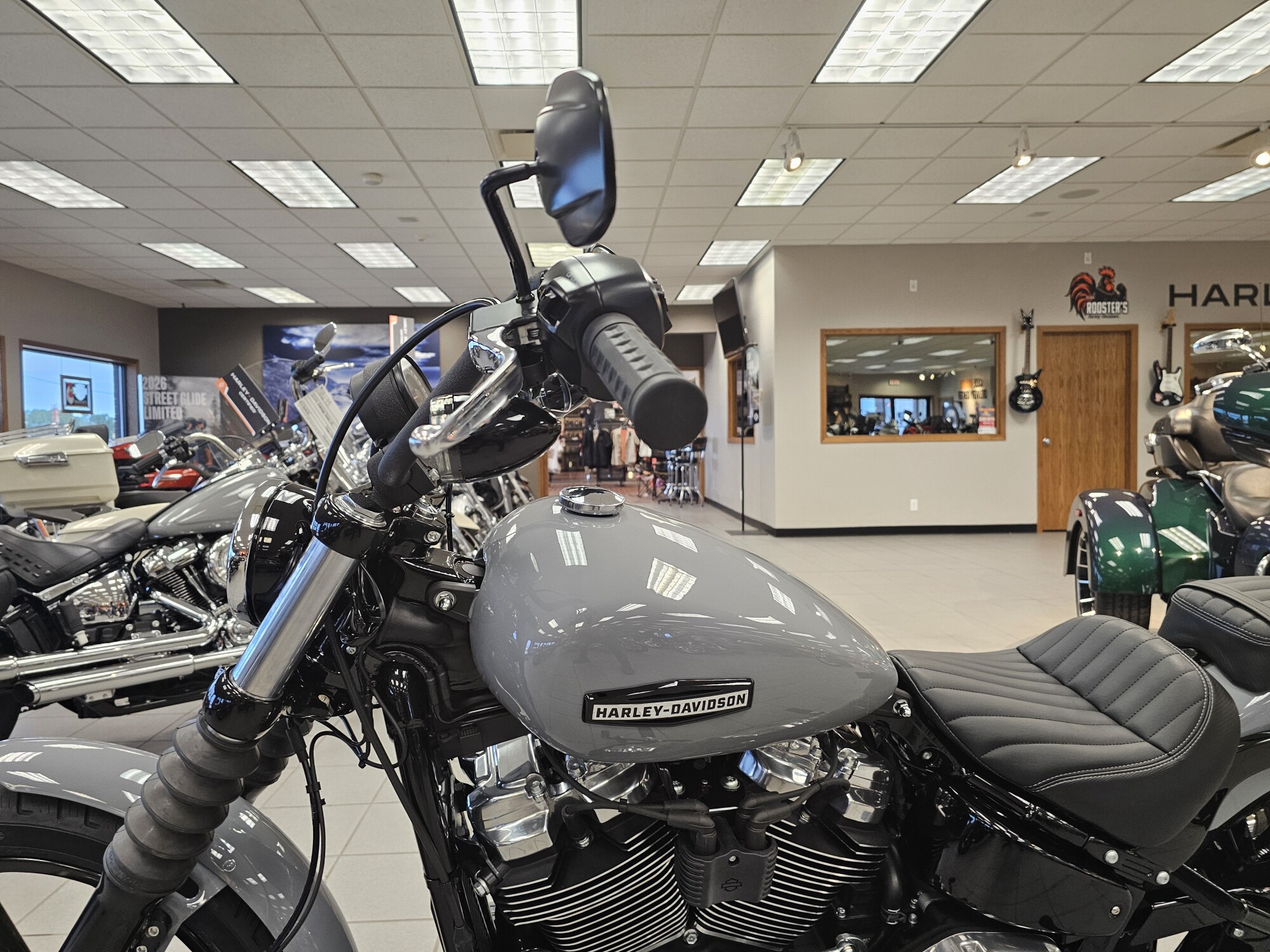 FXBB 2026 Street Bob®, photo 13
