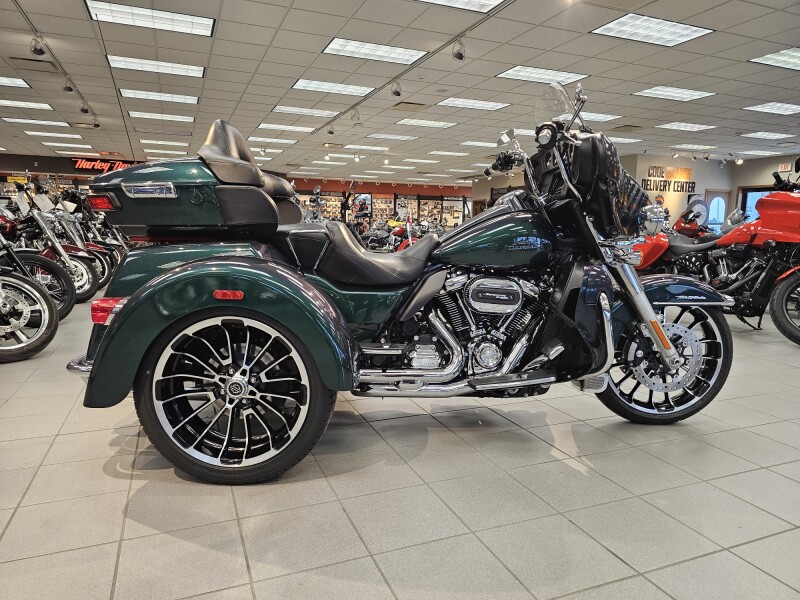 FLHTCUTG 2021 Tri Glide® Ultra