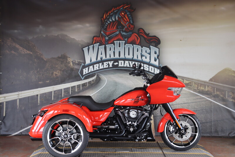 FLTRT 2026 Road Glide 3