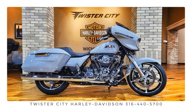 2024 Harley-Davidson® Street Glide®, FLHX