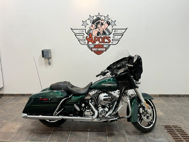 FLHXS 2015 Street Glide® Special