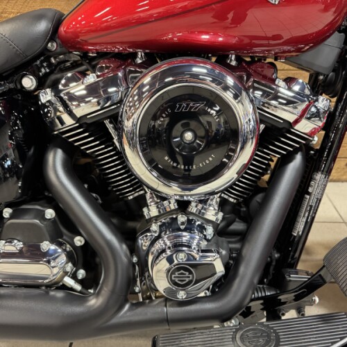 2026 Harley-Davidson® Heritage Classic Brilliant Red Black Cast Wheels FLHC thumb 2