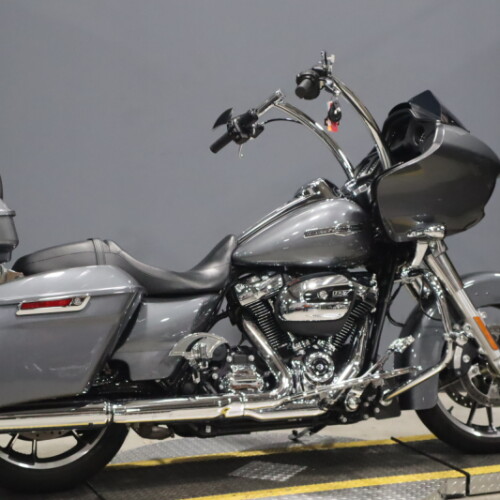 2021 Harley-Davidson® Road Glide® Gauntlet Gray Metallic thumb 2