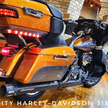 2015 Harley-Davidson® Electra Glide® Ultra Classic® Low, FLHTCUL thumb 1