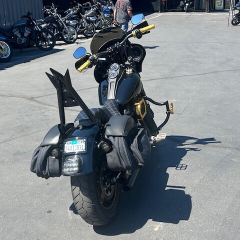 2021 Harley-Davidson® Low Rider® S Vivid Black thumb 2