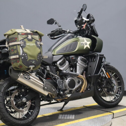 2022 Harley-Davidson® Pan America™ 1250 Special MINERAL GREEN thumb 1