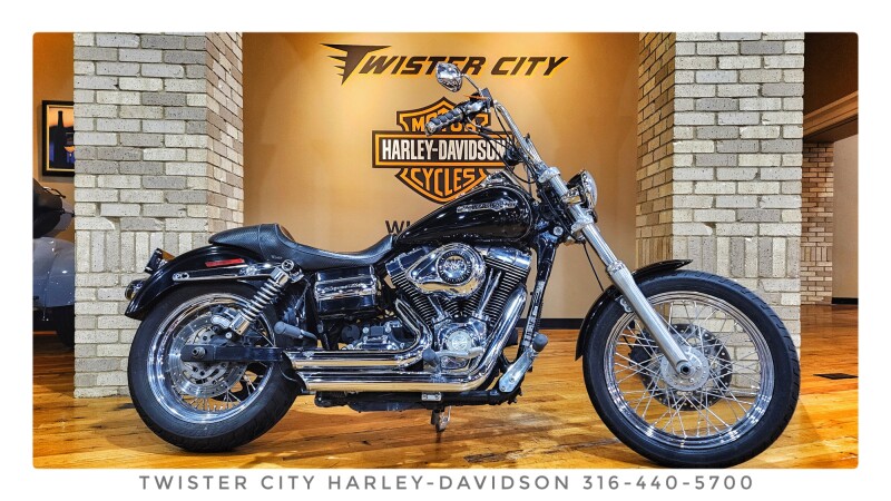 2012 Harley-Davidson® Super Glide® Custom, FXDC