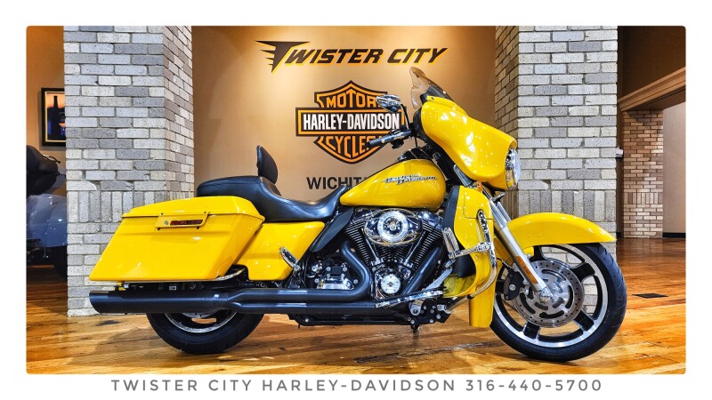 2013 Harley-Davidson® Street Glide®, FLHX