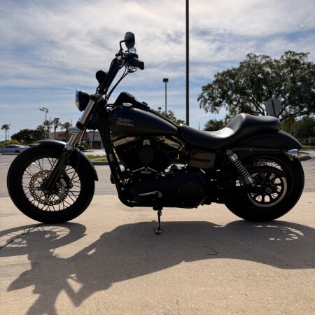 FXDB 2016 Street Bob® thumb 0