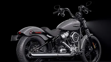Weekend Escape Routes Near Lynn Haven, FL in the 2026 Harley-Davidson® Street Bob®