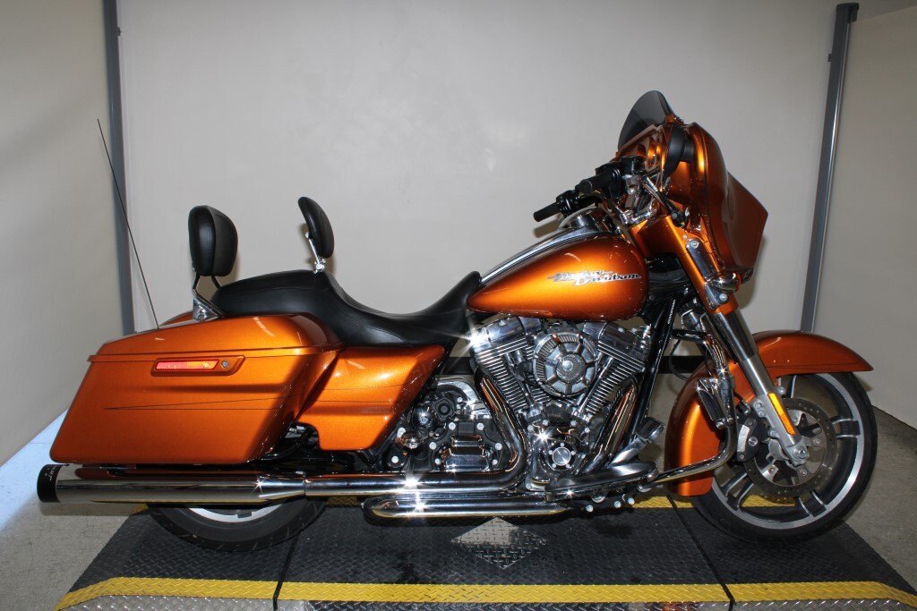 2015 Harley-Davidson Street Glide Special Grand American Touring FLHXS