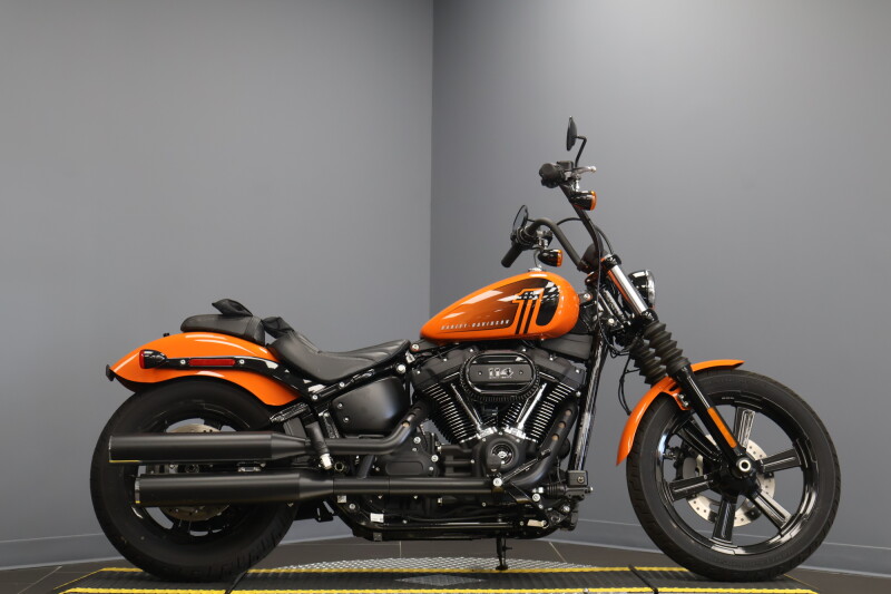 2024 Harley-Davidson® Street Bob® 114 Baja Orange