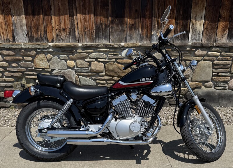 2025 Yamaha V Star 250 Raven