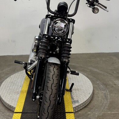 FXBB 2026 Street Bob® thumb 0