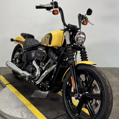 FXBBS 2023 Street Bob® 114 thumb 1