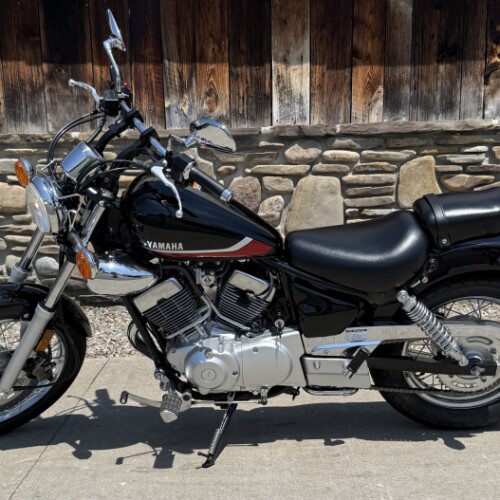 2025 Yamaha V Star 250 Raven thumb 3